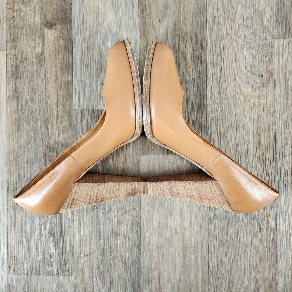 CELINE PARIS Women's Size 39.5 Tan Leather Chunky Heel Pumps Made in Italy - Picture 8 of 11